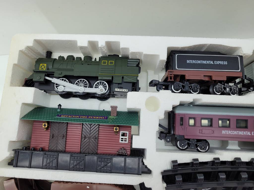 HV12148 TREN ELÉCTRICO NUEVO - Imagen 5