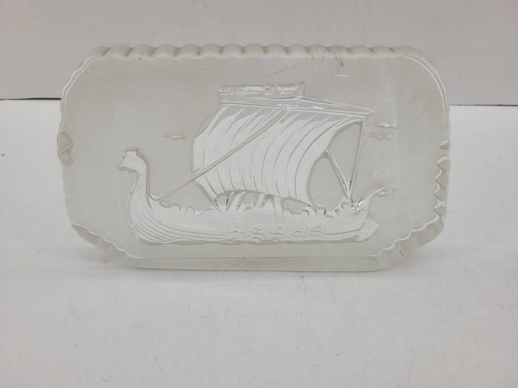 HV11871 PISAPAPEL TALLADO